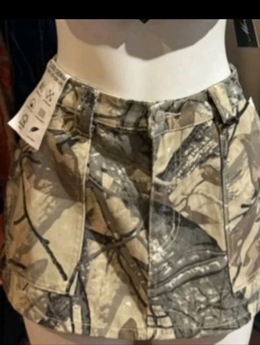 NWT Refrain Camo Print Mini Skirt in Olive & Tan - Back To School